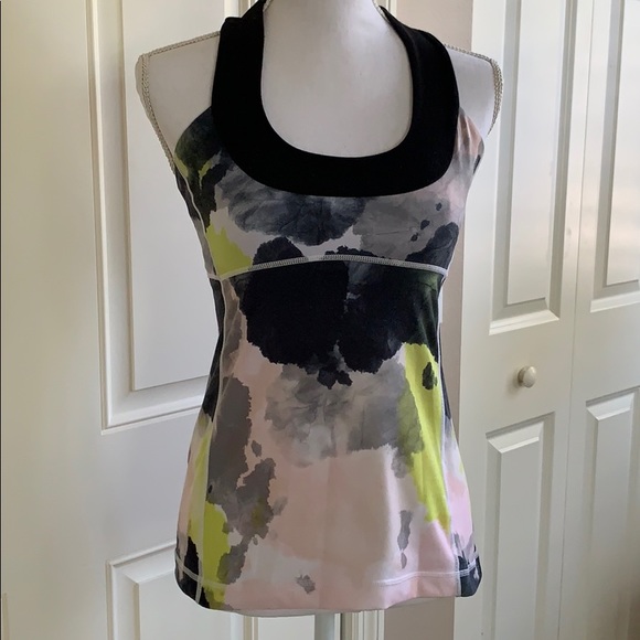 Lululemon Scoop-neck Tank - Picture 1 of 5